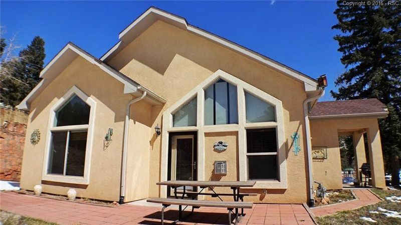 10725 Ute Pass Ave, Green Mountain Falls, CO 80819