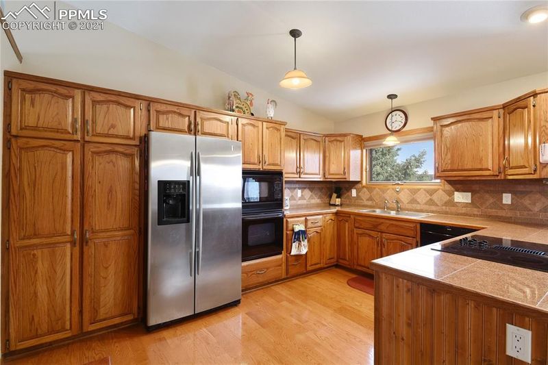 10730 Sandlilly Ln, Peyton, CO 80831