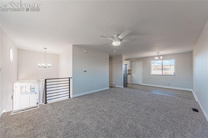1074 Jet Wing Dr, Colorado Springs, CO 80916