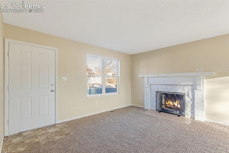 1075 Keith Dr, Colorado Springs, CO 80916