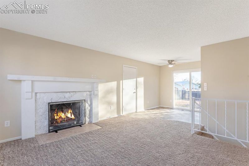 1075 Keith Dr, Colorado Springs, CO 80916