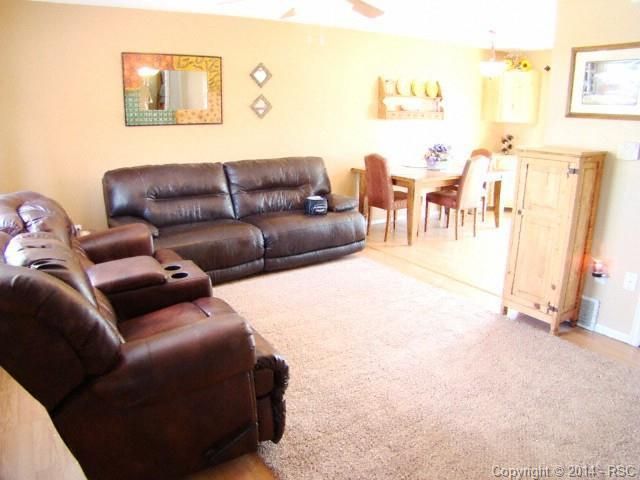 1075 Wernimont Cir, Colorado Springs, CO 80916