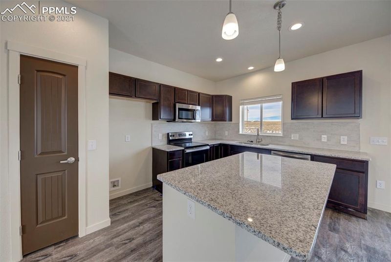 1075 Yoder Rd, Yoder, CO 80864