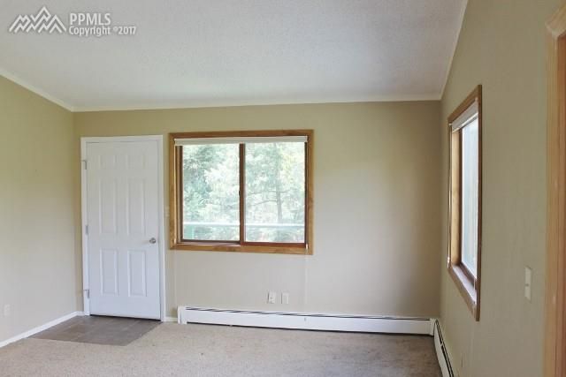 10785 Denver Ave, Green Mountain Falls, CO 80819