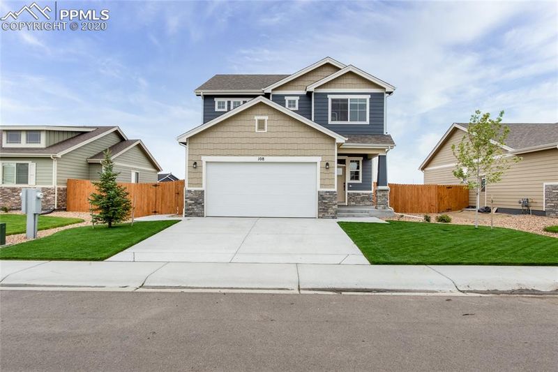 108 Bluebell Ct, Wiggins, CO 80654