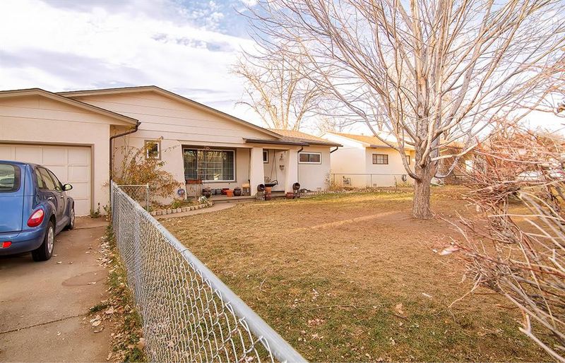 108 Sherri Dr, Colorado Springs, CO 80911