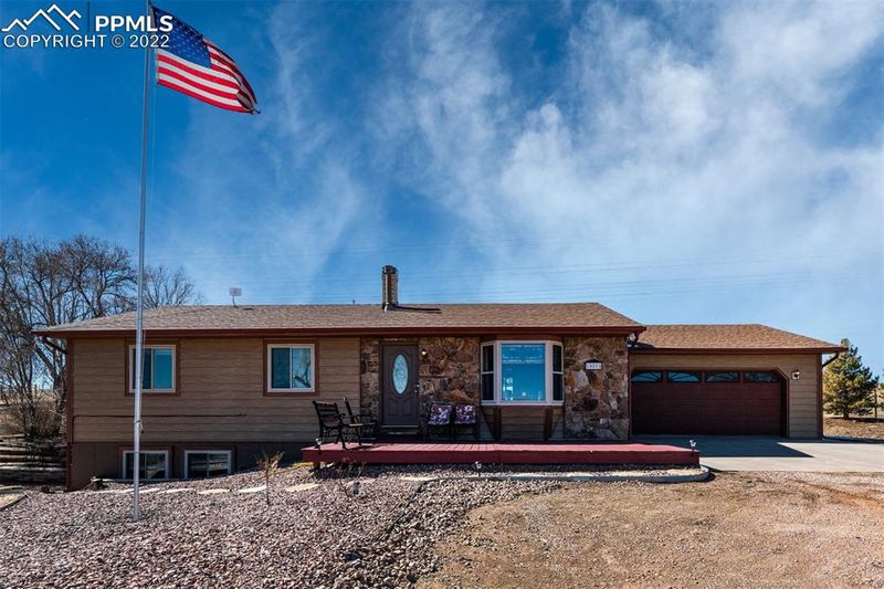 10805 Thunderhead Dr, Colorado Springs, CO 80925