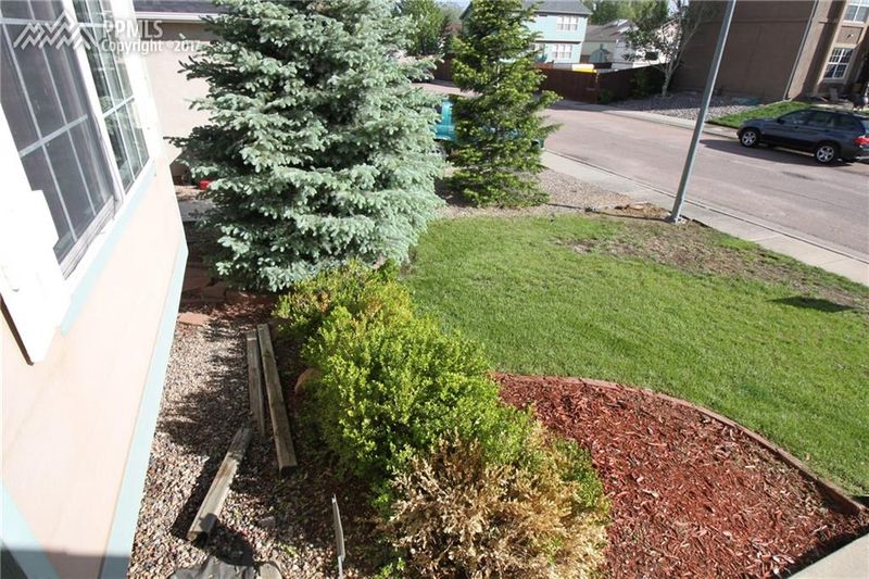 1082 Clogger Ln, Fountain, CO 80817
