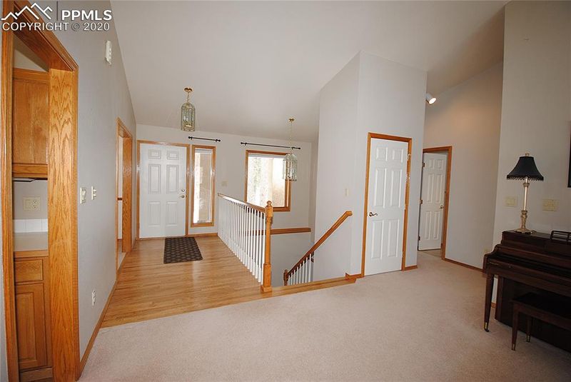 10820 Hungate Rd, Colorado Springs, CO 80908