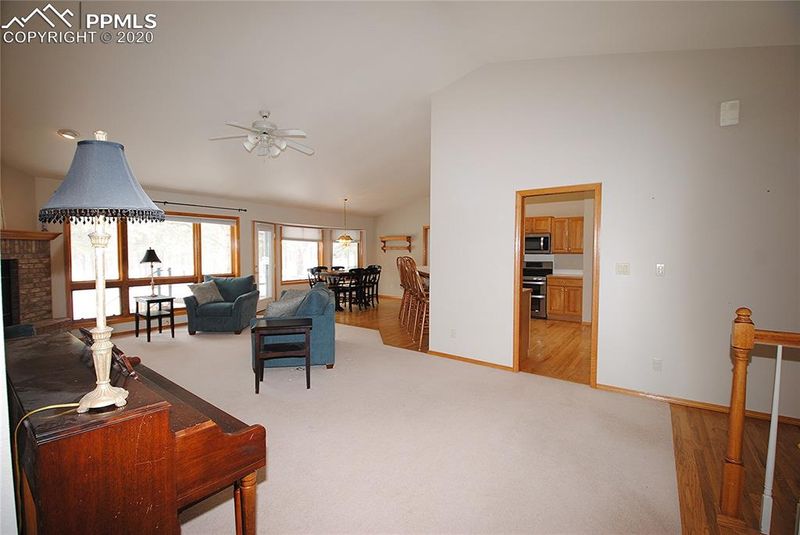 10820 Hungate Rd, Colorado Springs, CO 80908