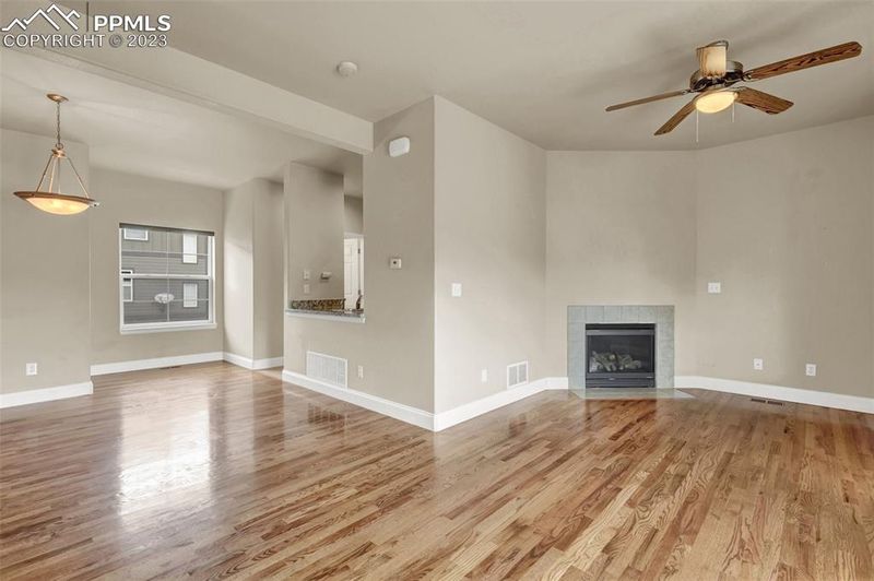 1085 Kara Ridge Point, Colorado Springs, CO 80907
