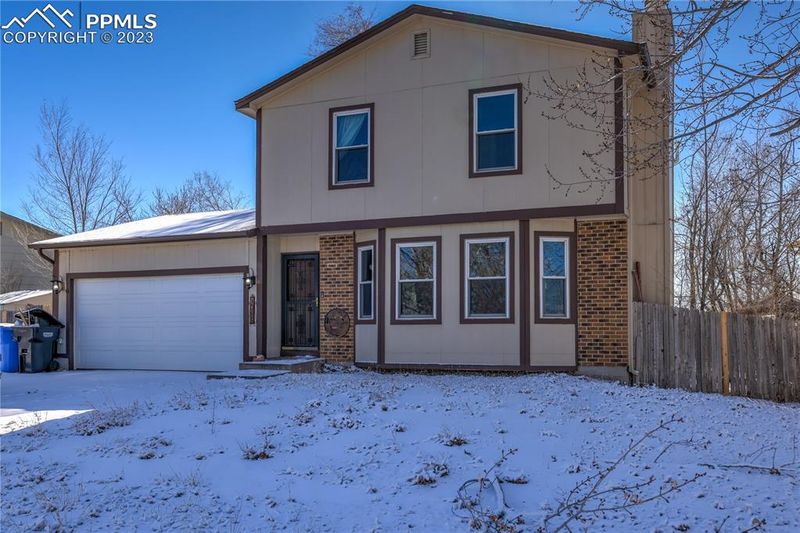 1085 Keith Dr, Colorado Springs, CO 80916