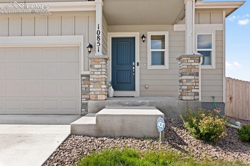 10851 Pigeon Dr, Colorado Springs, CO 80925