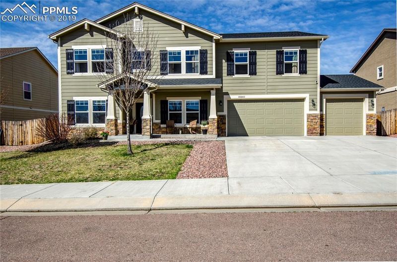 10860 Mcgahan Dr, Fountain, CO 80817
