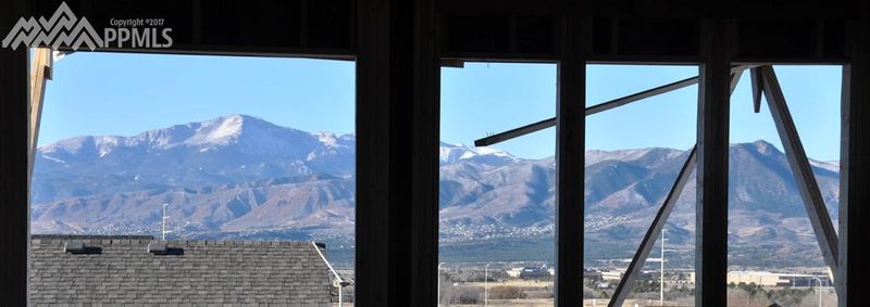 10878 Rolling Cloud Dr, Colorado Springs, CO 80908
