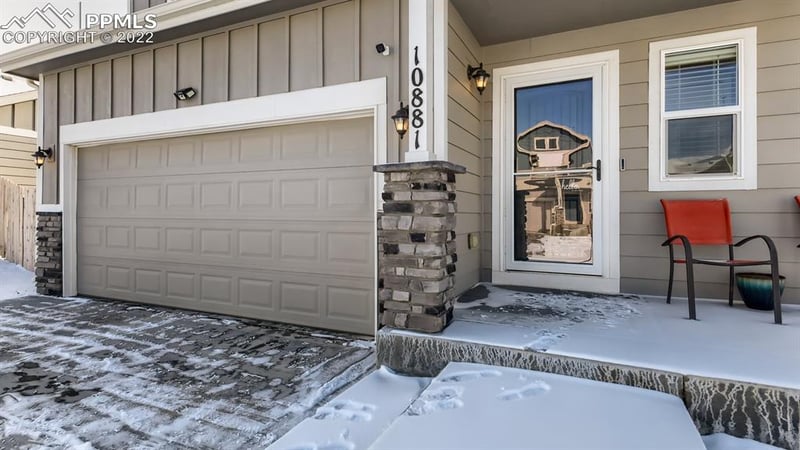 10881 Yuba Dr, Colorado Springs, CO 80925
