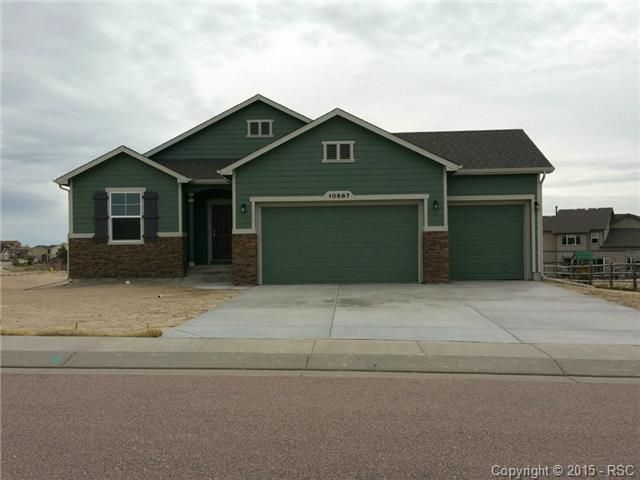 10887 Klondike Dr, Peyton, CO 80831