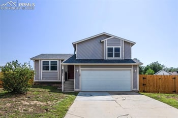 109 Blossom Field Ct, Fountain, CO 80817