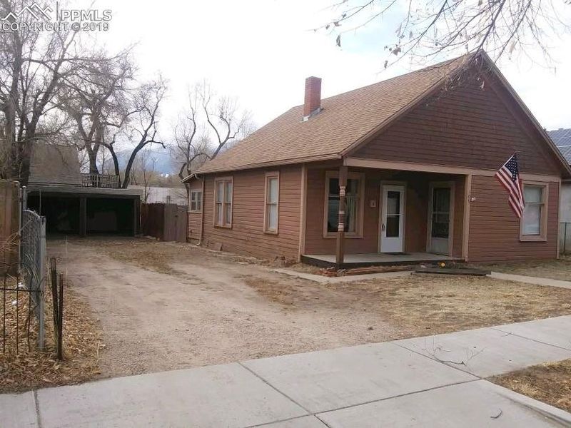 109 W Mill St, Colorado Springs, CO 80903