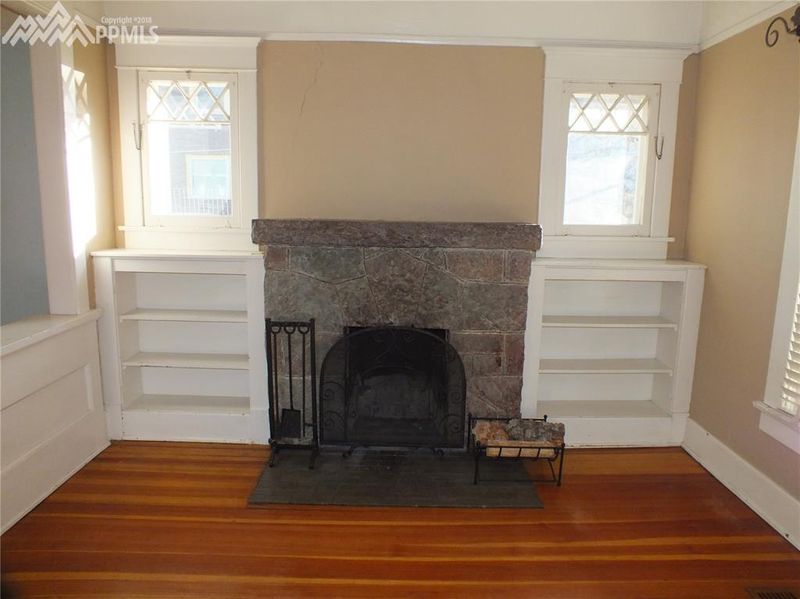 109 Modoc Pl, Manitou Springs, CO 80829