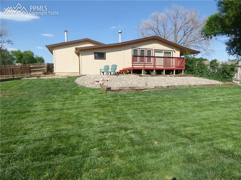 10910 Falling Star Rd, Fountain, CO 80817