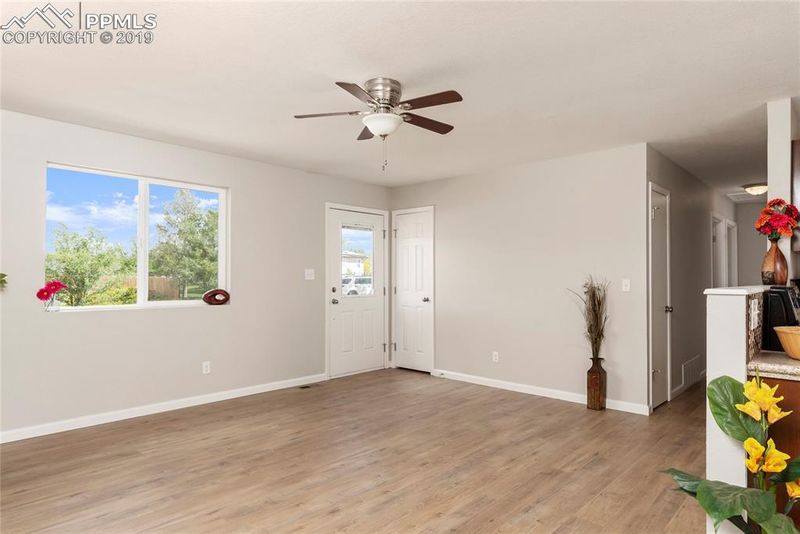 10915 Falling Star Rd, Fountain, CO 80817