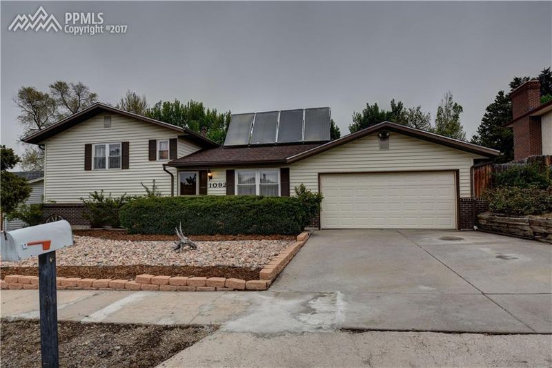 1092 Stanton St, Colorado Springs, CO 80907