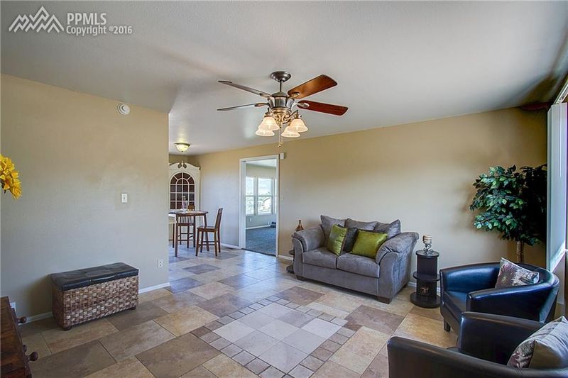 10920 Double D Rd, Fountain, CO 80817