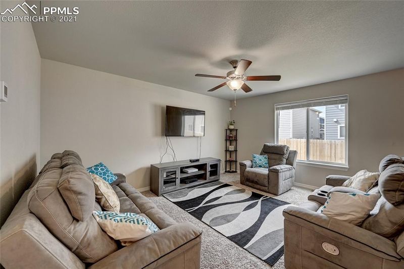 10922 Rowley Dr, Colorado Springs, CO 80925