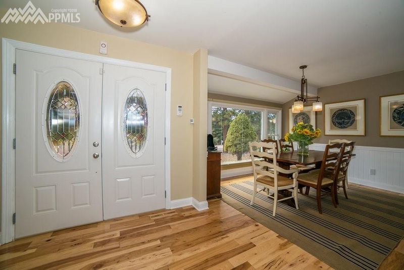 1095 Knollwood Cir, Monument, CO 80132
