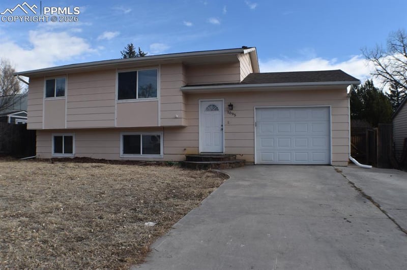 1095 Peterson Rd, Colorado Springs, CO 80915