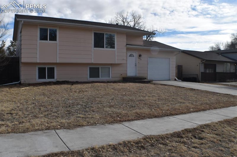1095 Peterson Rd, Colorado Springs, CO 80915