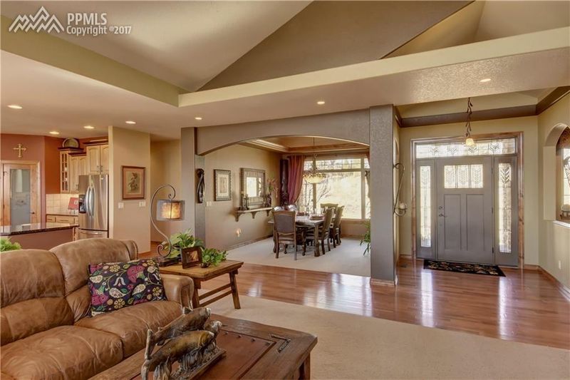 10951 Big Sky Trl, Franktown, CO 80106