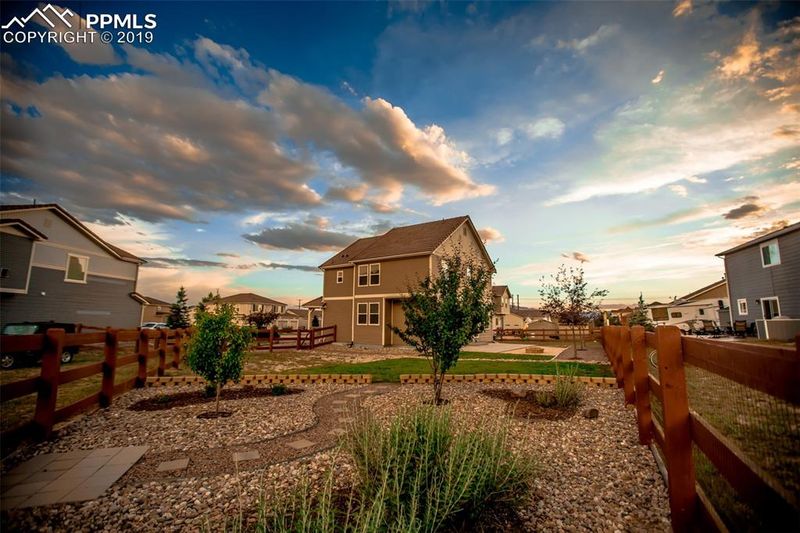 10966 Hidden Ridge Cir, Falcon, CO 80831