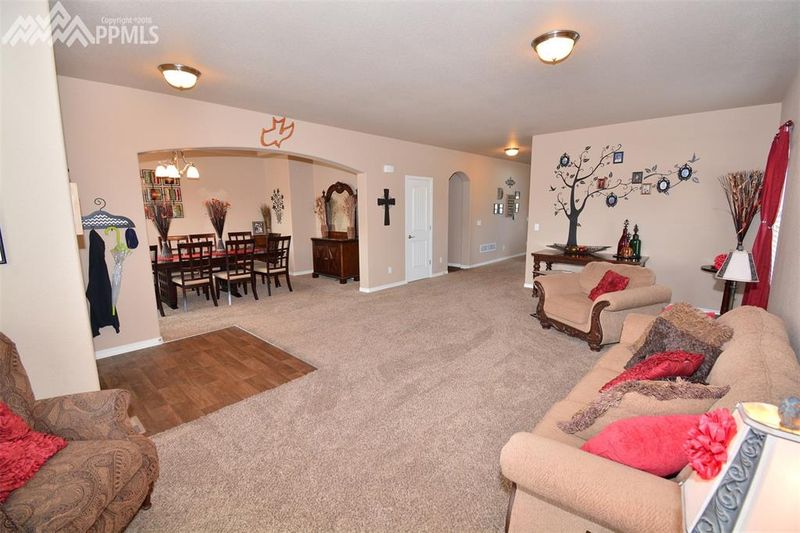 10977 Middlegate Ct, Peyton, CO 80831