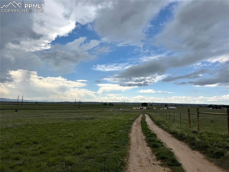 10985 Highway 24 , Peyton, CO 80831