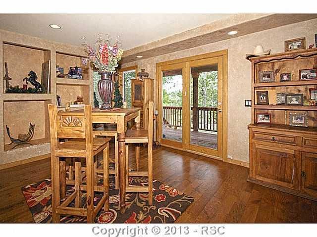 10997 Spruce Mountain Rd, Larkspur, CO 80118
