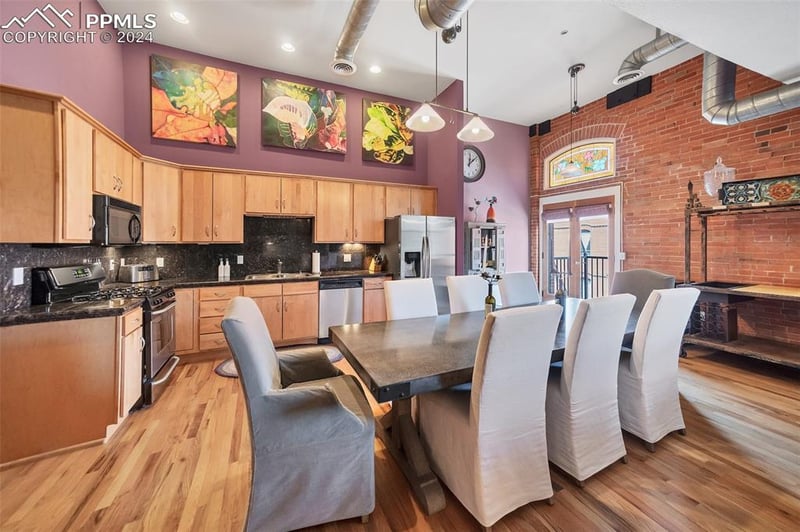 11 25th St #320, Colorado Springs, CO 80904
