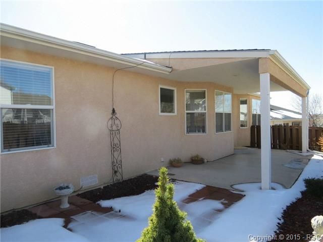 11 Brave Eagle Ct, Pueblo, CO 81001