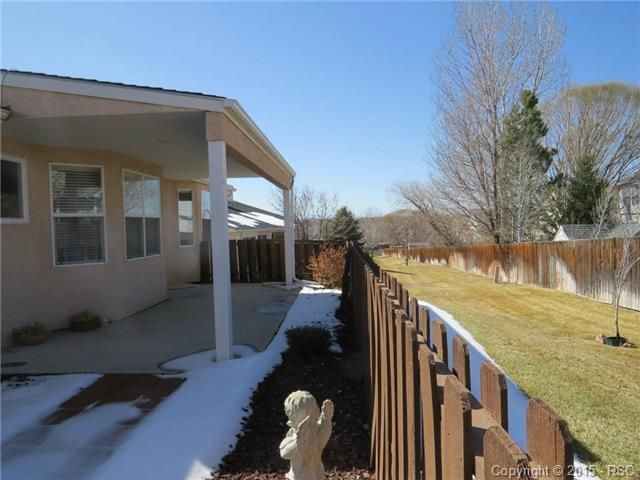 11 Brave Eagle Ct, Pueblo, CO 81001