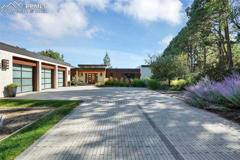 11 El Encanto Dr, Colorado Springs, CO 80906