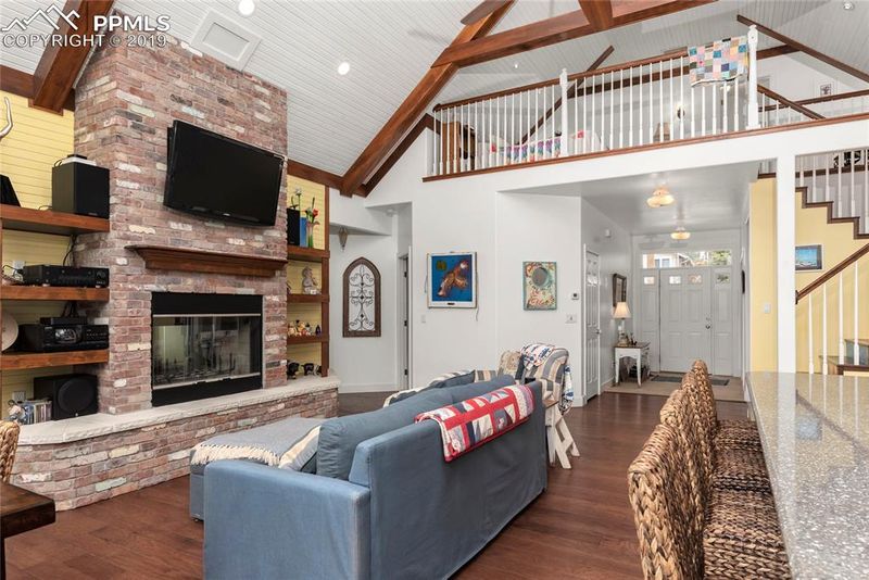 11 Oklahoma Rd, Manitou Springs, CO 80829
