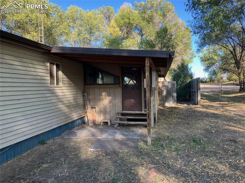 11 E Third St, Ramah, CO 80832