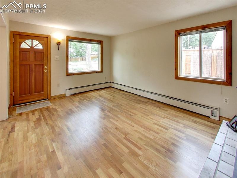 11 N Twelfth St, Colorado Springs, CO 80904