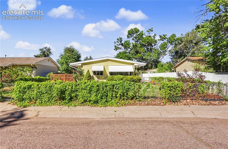 110 Linden Dr, Colorado Springs, CO 80911
