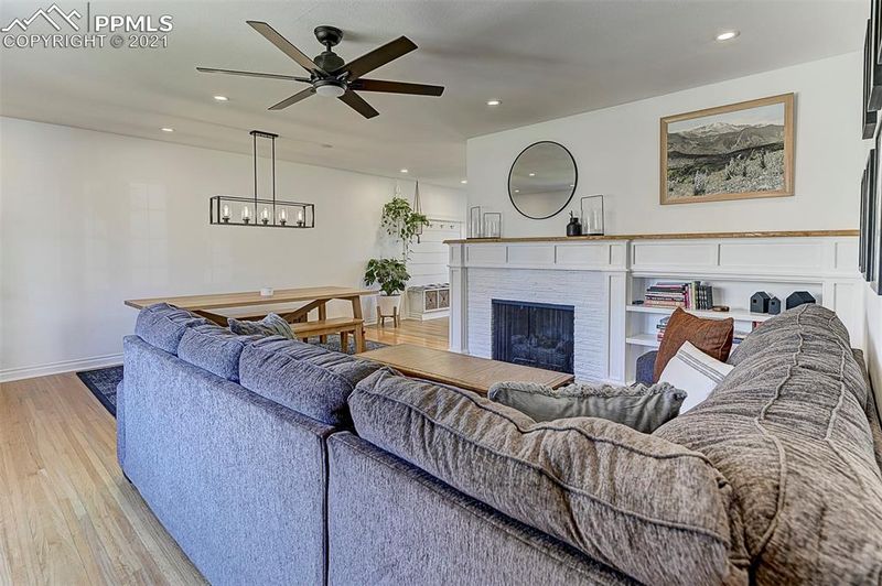 1101 Logan Pl, Colorado Springs, CO 80909