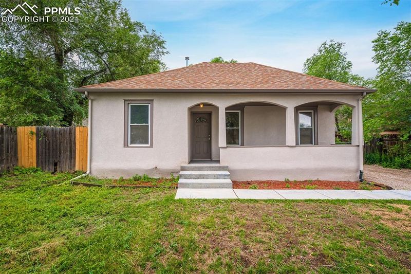 1102 Modes St, Colorado Springs, CO 80904