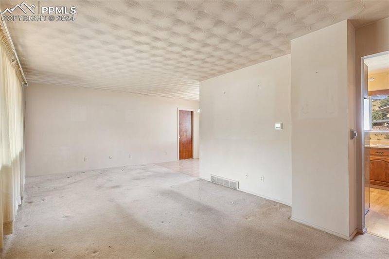 1103 Pike Dr, Colorado Springs, CO 80904