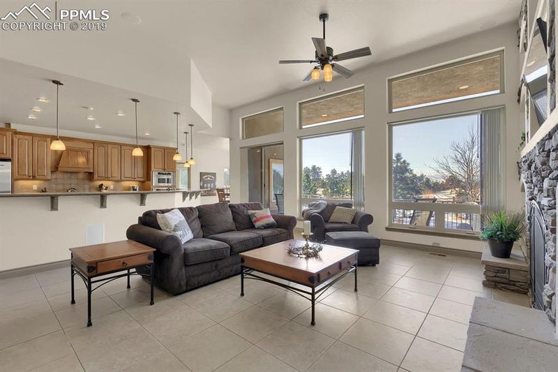 1105 Brenthaven Ct, Monument, CO 80132