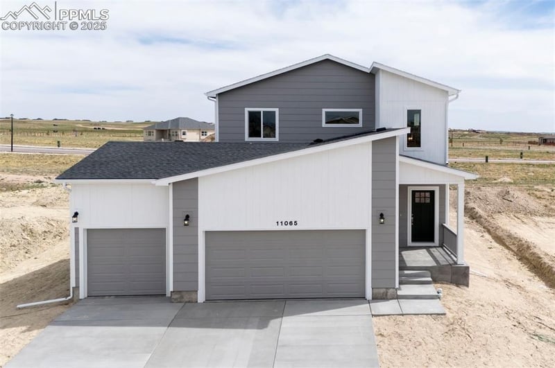11065 Coastal Hills Ln, Colorado Springs, CO 80831